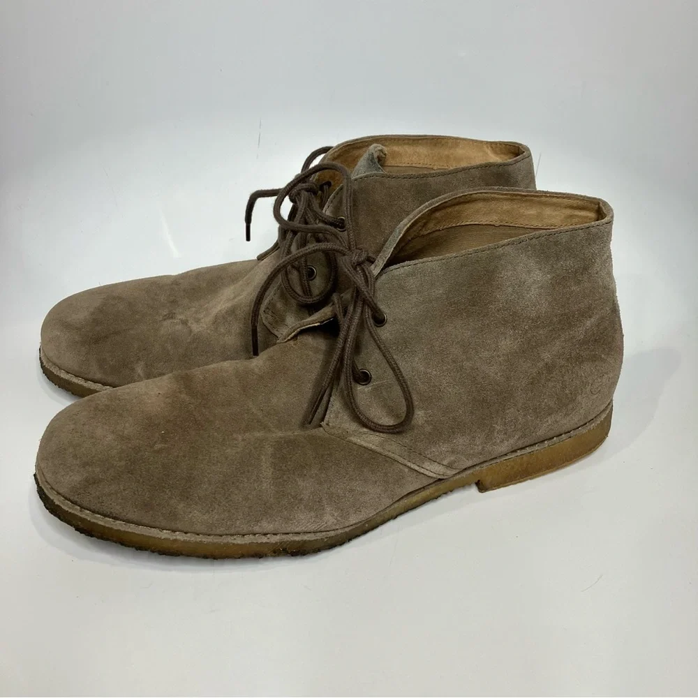 UGG Leighton taupe lace up chukka boots men’s size 13 waterproof business casual